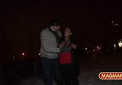 تنگ, دختر عكس كير در كوس
